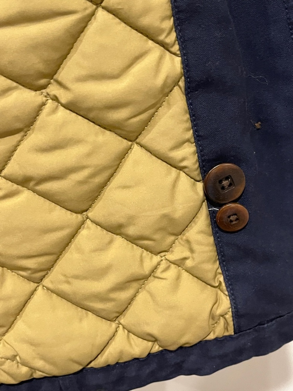 LL Bean Quilted Barn Coat - Picture 6 of 10